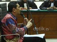 Udar Pristono Bacakan Eksepsi